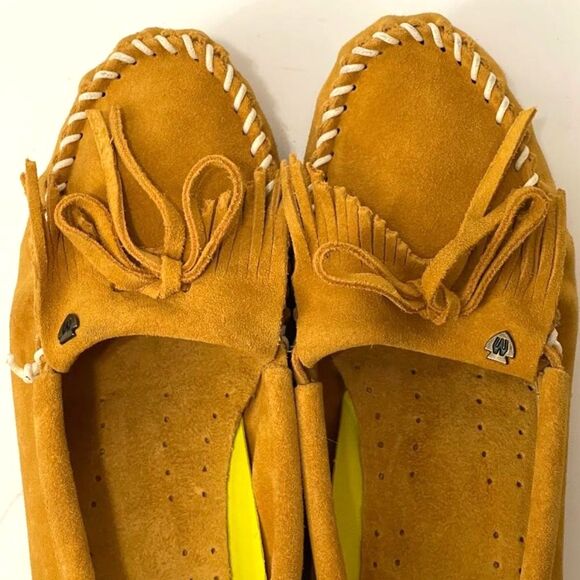 Minnetonka Suede Moc Boat Shoes - Kilty Plus, Saffron Gold, Size 11 - Picture 4 of 9